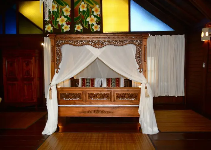 Una Seminyak