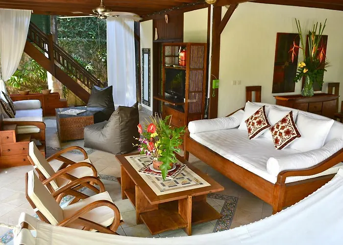 Villa Una *